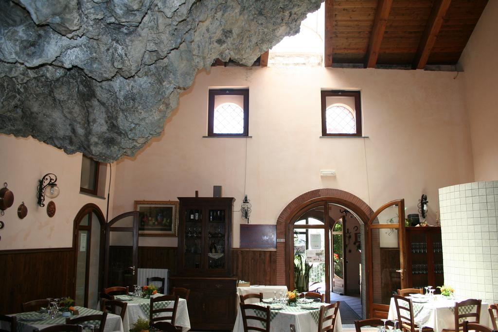 Agriturismo La Grotta Corbara  Kültér fotó