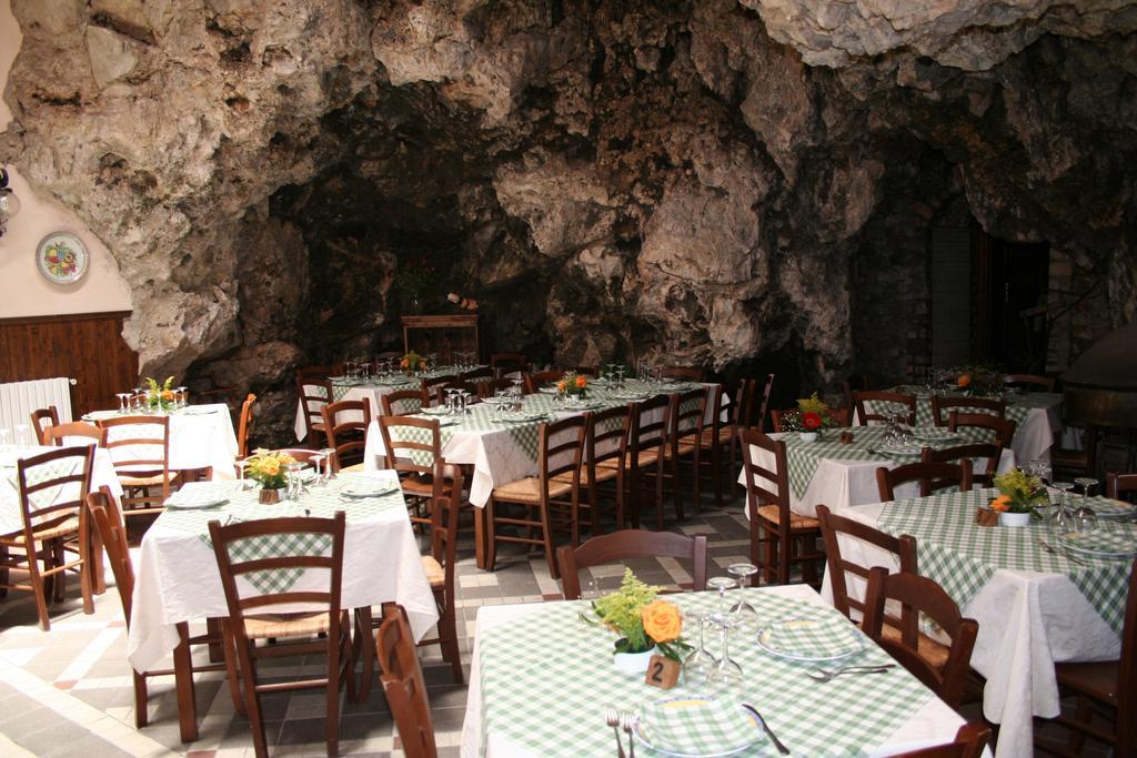 Agriturismo La Grotta Corbara  Kültér fotó